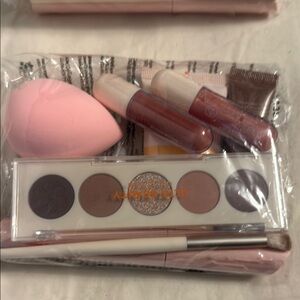 Ulta Beauty Eyeshadow Palette with Pink and Gold Hues